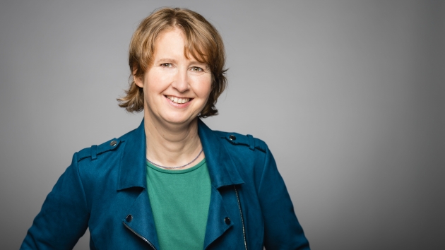 Staatssekretärin Dr. Christiane Rohleder über nachhaltige Produktion - Dr. Christiane Rohleder ist seit 2022 Staatssekretärin im Bundesministerium für Umwelt, Naturschutz, nukleare Sicherheit und Verbraucherschutz (BMUV) - Quelle: Bundesregierung/Steffen Kugler
